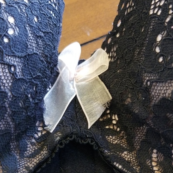 BLACK 🌼 LACE BRA - Picture 3 of 8